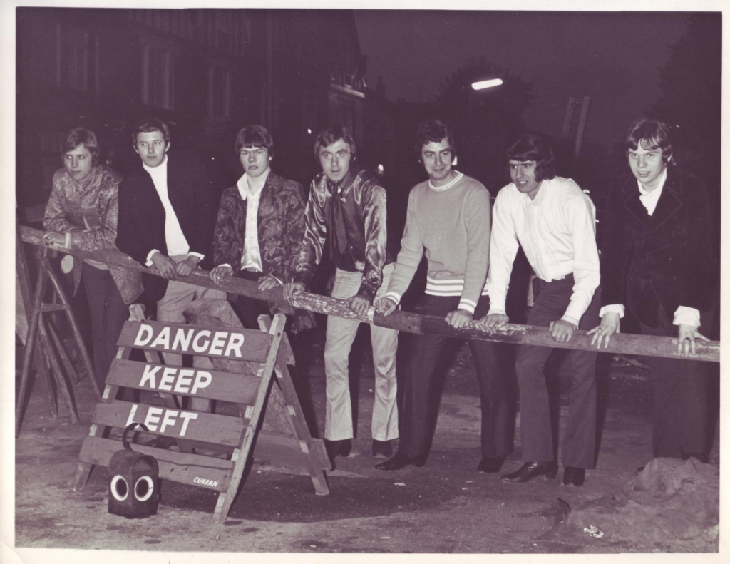 The All Night Workers, Twickenham, spring 1968. Left to right: Iain Pitwell, Geoff Glover, Johnny Baker, Malcolm Randall, Brian Mansell, Mick Wheeler and Doug Ayris (photo from Brian Mansell)