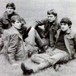 The Swinging Blue Jeans