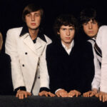 Genesis publicity photo 1968: Anthony Philips, Mike Rutherford, Tony Banks, Peter Gabriel, Chris Stewart