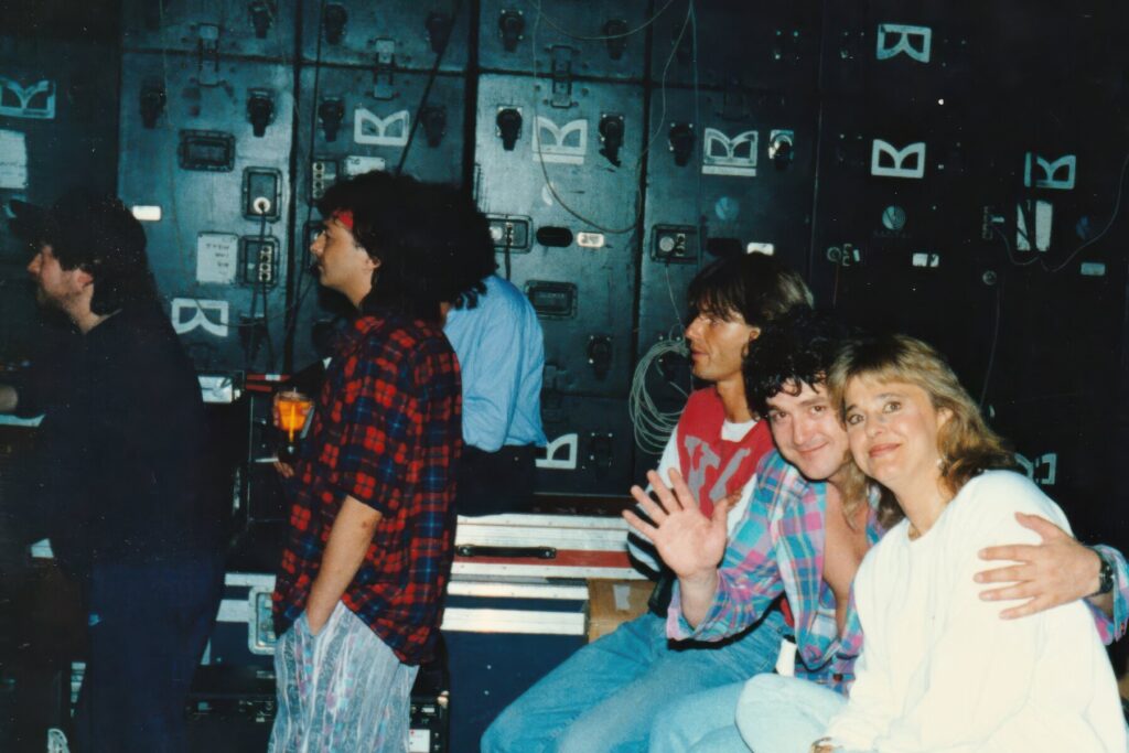 Les, Ian, and Suzi Quatro in Germany (photo credit: Russell Keefe)